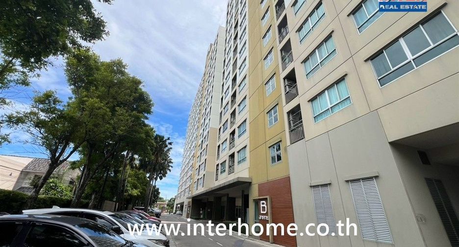 Condo en venta de 2 habitaciones en Bang Na, Bangkok