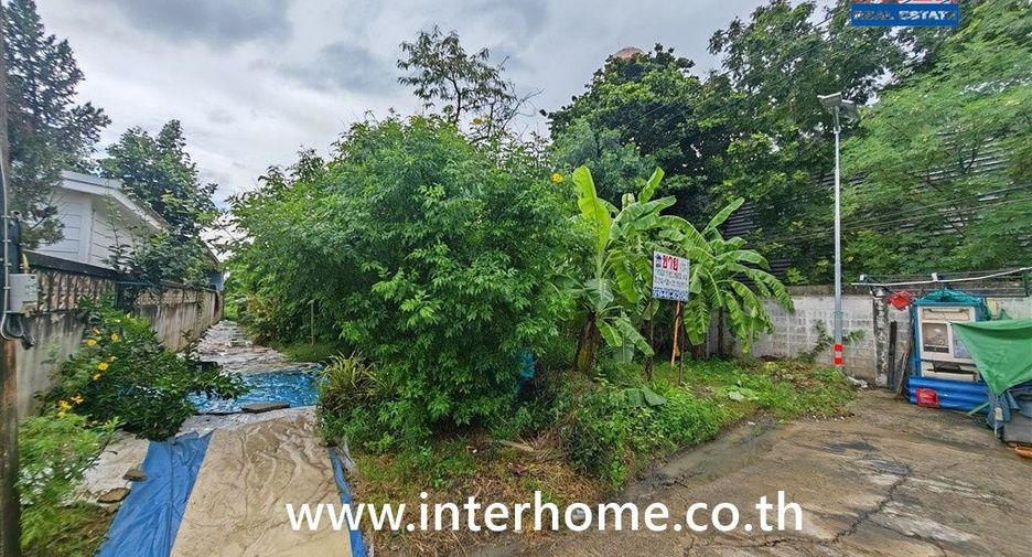 Terreno en venta en Phutthamonthon, Nakhon Pathom
