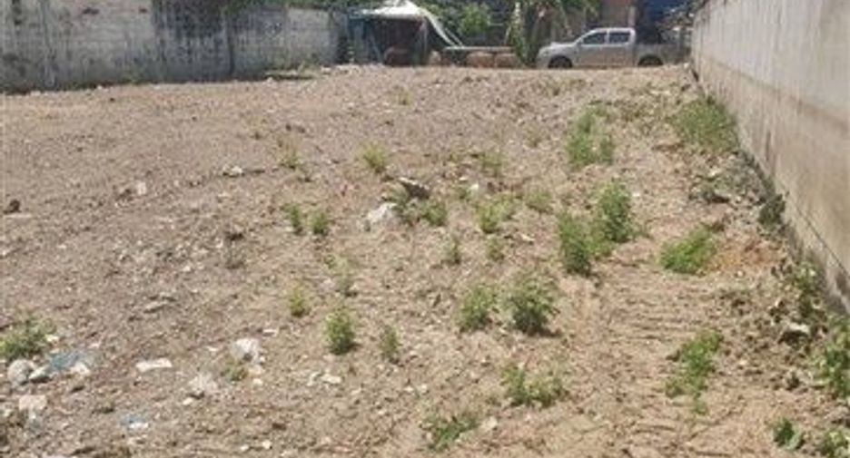 Terreno en venta en Phutthamonthon, Nakhon Pathom