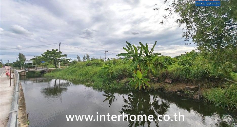 Terreno en venta en Sam Phran, Nakhon Pathom
