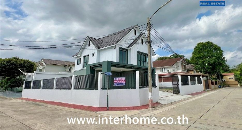 Casa en venta de 4 habitaciones en Sai Mai, Bangkok