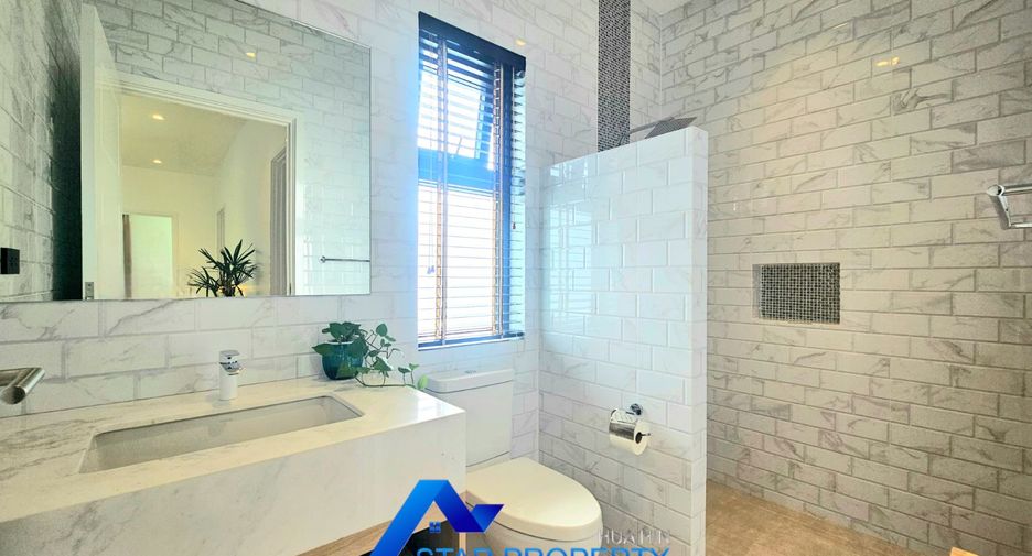 For sale 3 ベッドルーム villa in Hua Hin, Prachuap Khiri Khan
