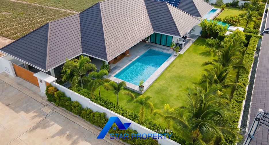 For sale 3 ベッドルーム villa in Hua Hin, Prachuap Khiri Khan