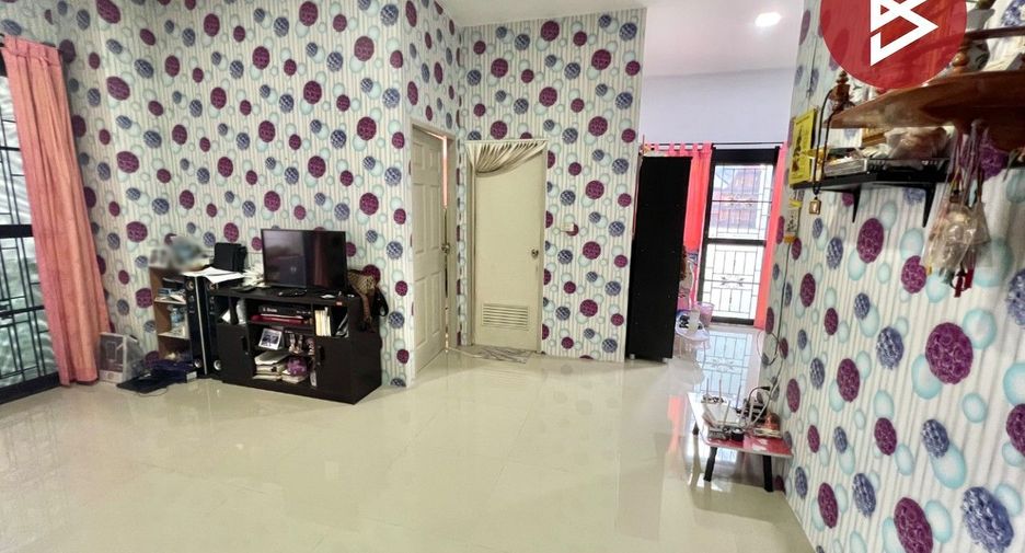 For sale 2 ベッドルーム house in Ban Bueng, Chonburi