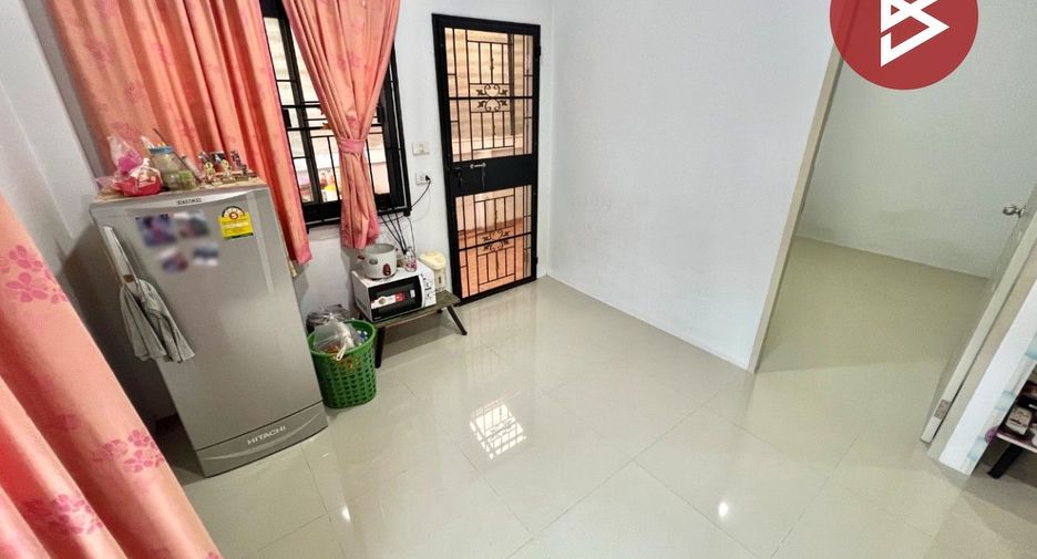 For sale 2 ベッドルーム house in Ban Bueng, Chonburi