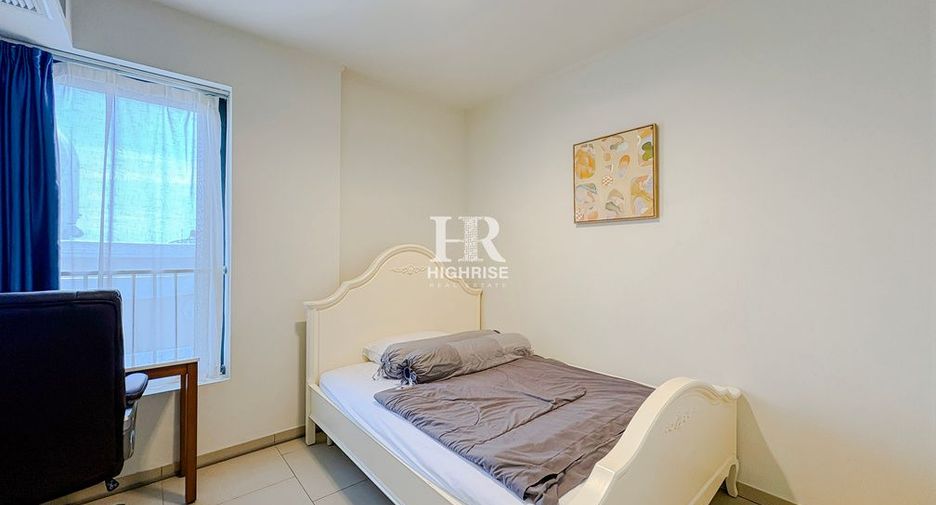 For rent 2 bedrooms condo in Bang Lamung, Chonburi