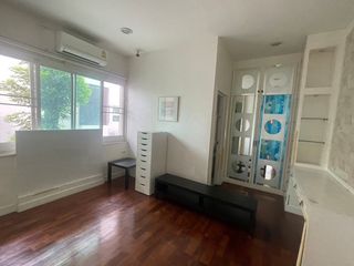For sale 5 bedrooms condo in Khan Na Yao, Bangkok