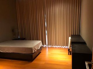For rent 3 bedrooms condo in Sathon, Bangkok