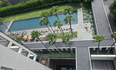 For rent 3 bedrooms condo in Sathon, Bangkok
