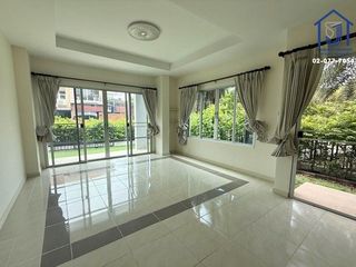For sale 3 bedrooms house in Mueang Samut Prakan, Samut Prakan