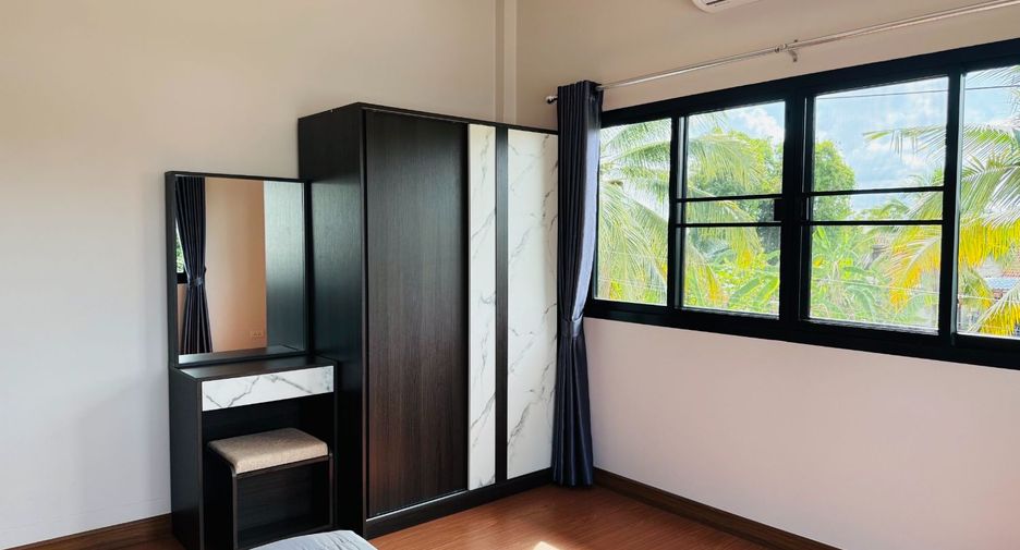 Haus zur Miete mit 3 Zimmer in San Sai, Chiang Mai