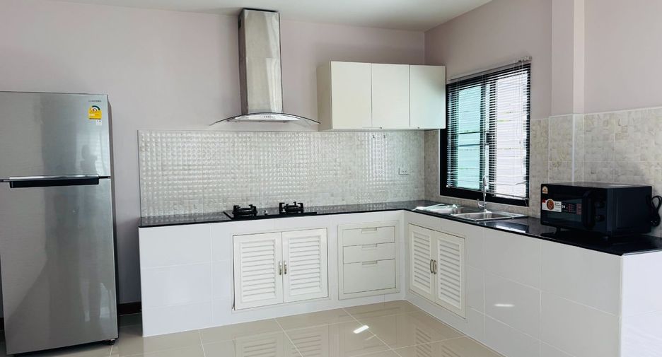 Haus zur Miete mit 3 Zimmer in San Sai, Chiang Mai