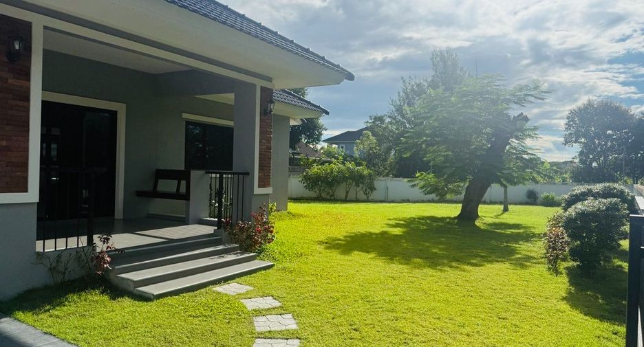 For rent 3 bedrooms house in San Sai, Chiang Mai