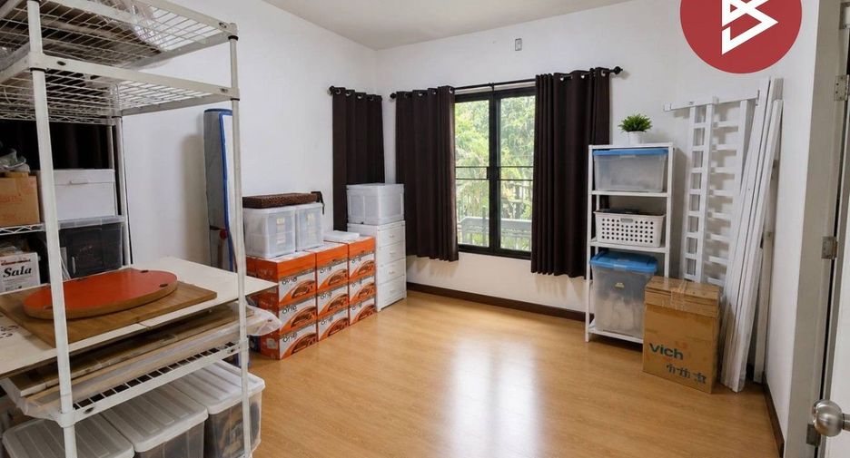 For sale 4 bedrooms house in Mueang Samut Sakhon, Samut Sakhon