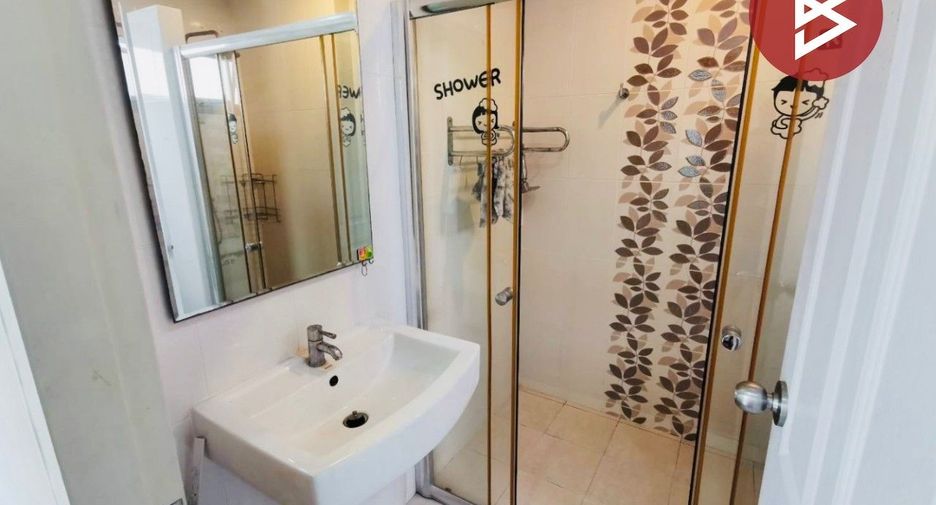 For sale 4 bedrooms house in Mueang Samut Sakhon, Samut Sakhon