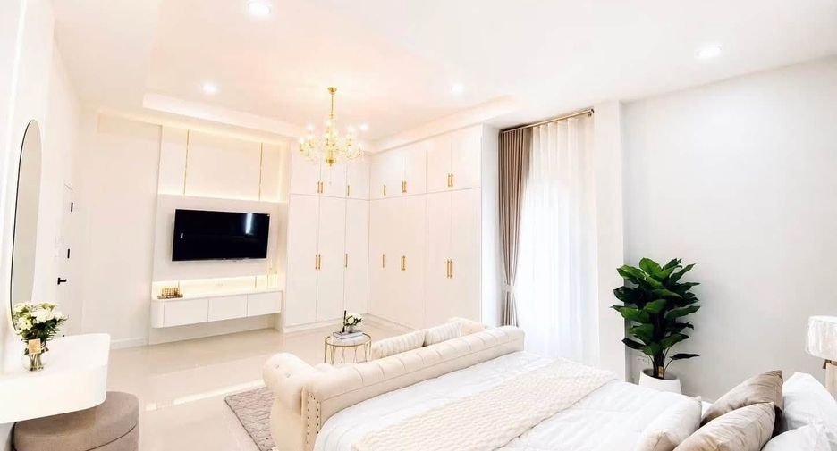 Villa zum Kauf mit 3 Zimmer in Bang Lamung, Chonburi