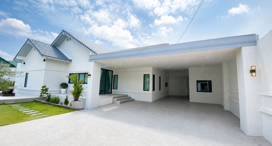 Villa zum Kauf mit 3 Zimmer in Bang Lamung, Chonburi