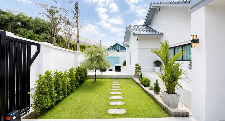 Villa zum Kauf mit 3 Zimmer in Bang Lamung, Chonburi