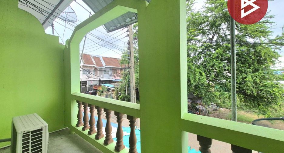 For sale 2 bedrooms townhouse in Mueang Samut Songkhram, Samut Songkhram