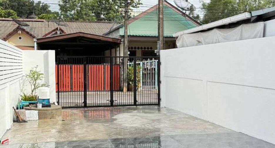 For sale 2 bedrooms townhouse in Thalang, Phuket