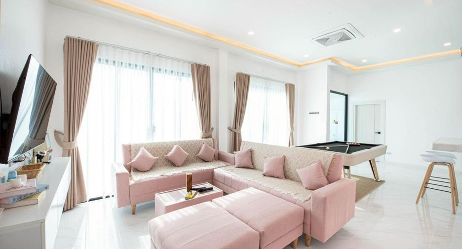 Villa en venta de 4 habitaciones en Huay Yai, Pattaya