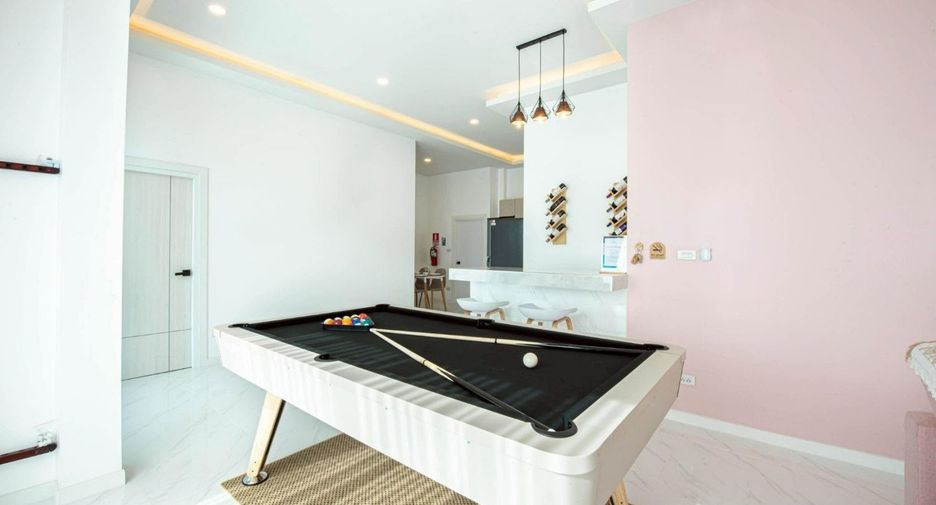 Villa en venta de 4 habitaciones en Huay Yai, Pattaya