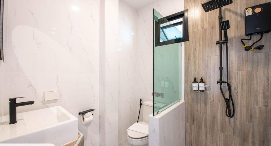Villa en venta de 4 habitaciones en Huay Yai, Pattaya