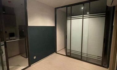 出售 1 卧室 公寓 在 Huai Khwang, 曼谷