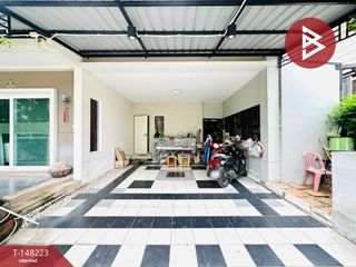 For sale 5 bedrooms house in Mueang Samut Sakhon, Samut Sakhon