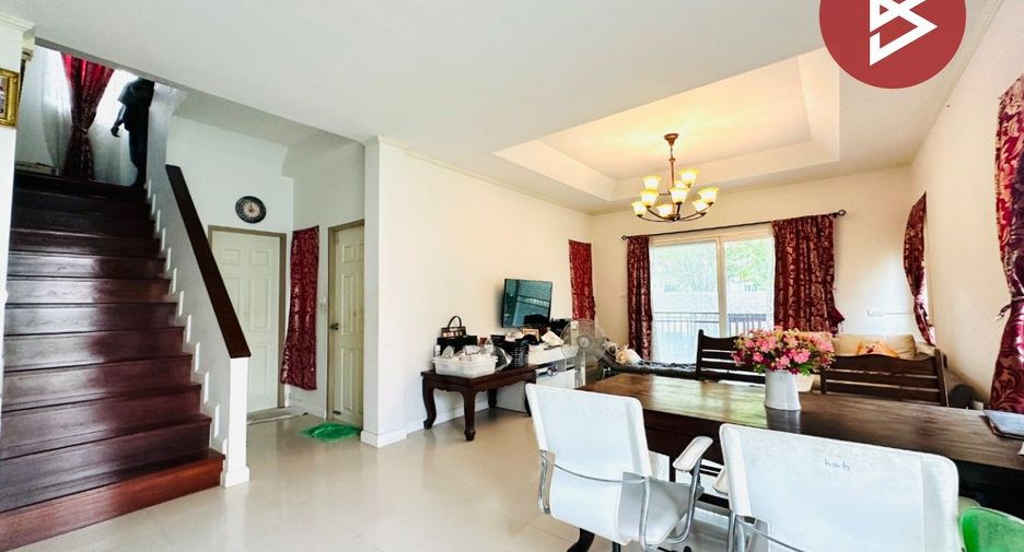 For sale 5 bedrooms house in Mueang Samut Sakhon, Samut Sakhon