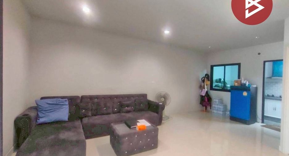 Reihenhaus zum Kauf mit 4 Zimmer in Bang Pakong, Chachoengsao