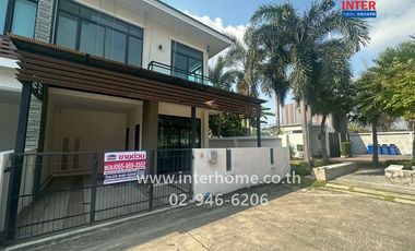 Casa adosada en venta de 3 habitaciones en Mueang Samut Prakan, Samut Prakan