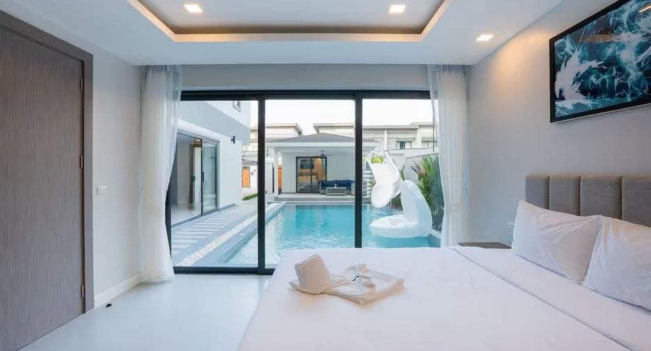 Villa zum Kauf mit 8 Zimmer in Jomtien, Pattaya
