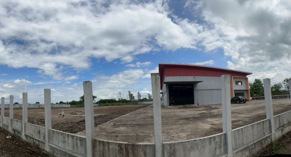 À vendre entrepôt à Sai Noi, Nonthaburi