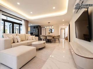 For rent 3 bedrooms villa in Bang Lamung, Chonburi
