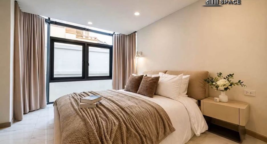 For rent 3 bedrooms villa in Bang Lamung, Chonburi