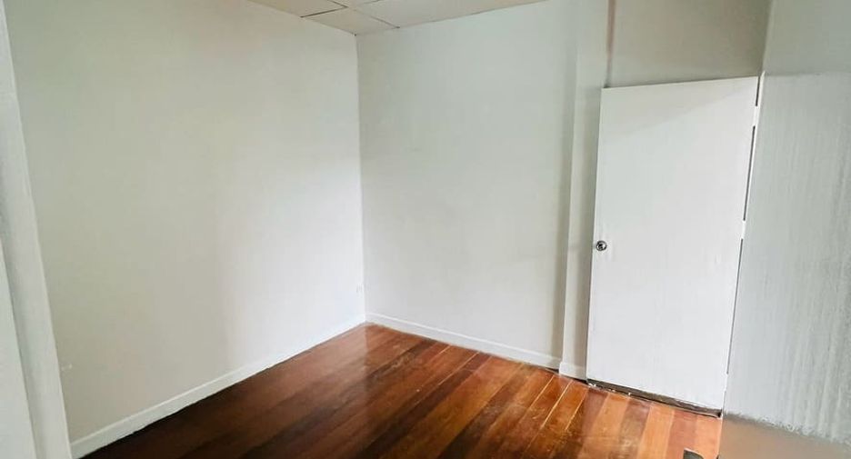 For sale 3 bedrooms townhouse in Mueang Nonthaburi, Nonthaburi