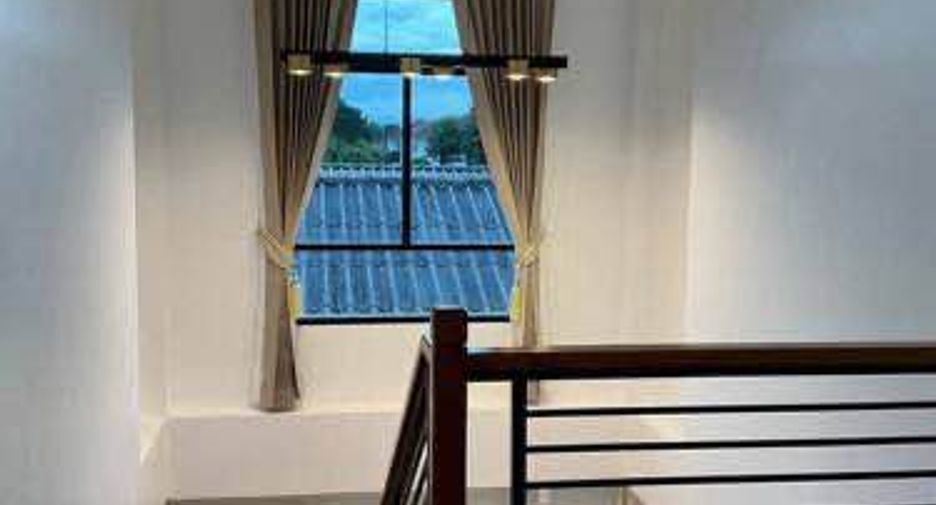 For rent 3 bedrooms villa in San Sai, Chiang Mai