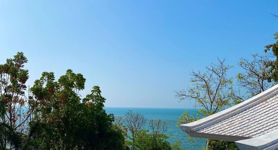 For rent 5 bedrooms house in Bang Lamung, Chonburi