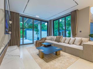 À vendre 7 chambres villa à Jomtien, Pattaya