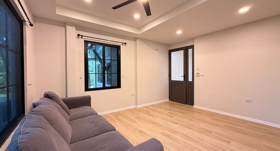 For rent 4 bedrooms house in San Sai, Chiang Mai