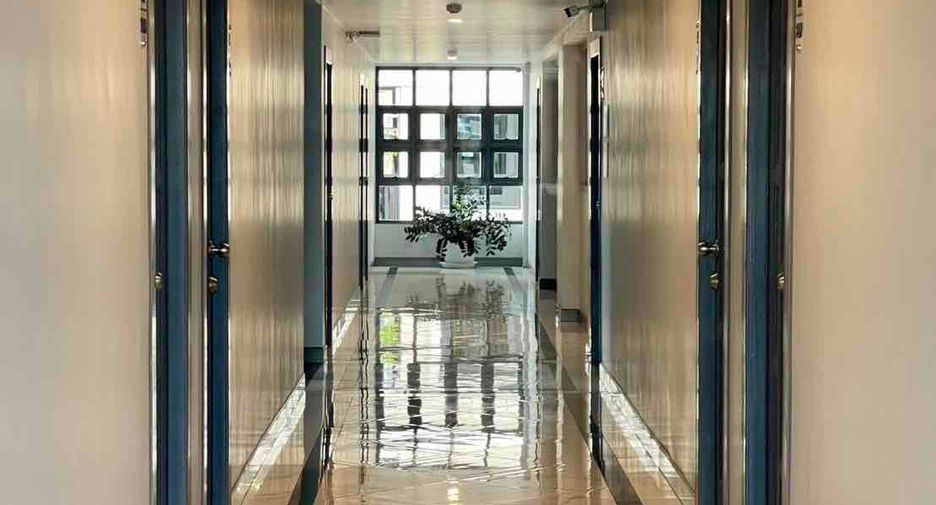 For sale 120 bedrooms hotel in Bang Na, Bangkok