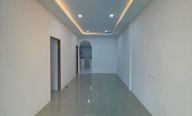 For sale 2 bedrooms townhouse in Mueang Phuket, Phuket