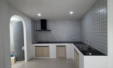 For sale 2 bedrooms townhouse in Mueang Phuket, Phuket
