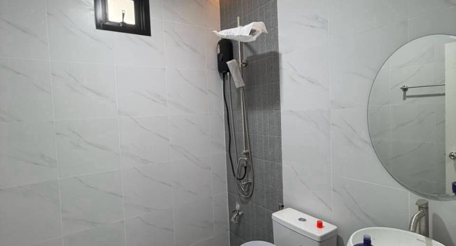 For sale 2 bedrooms townhouse in Mueang Phuket, Phuket