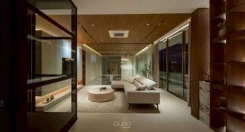 For sale 5 bedrooms house in Mueang Chiang Mai, Chiang Mai