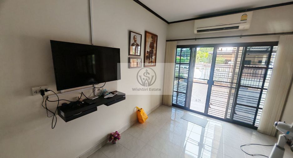 For sale 3 bedrooms house in Mueang Nonthaburi, Nonthaburi