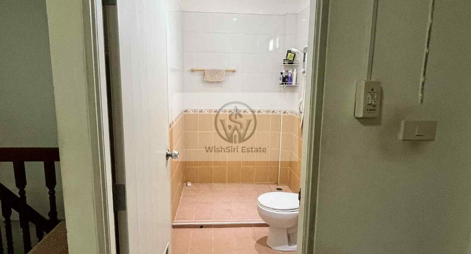 For sale 3 bedrooms house in Mueang Nonthaburi, Nonthaburi