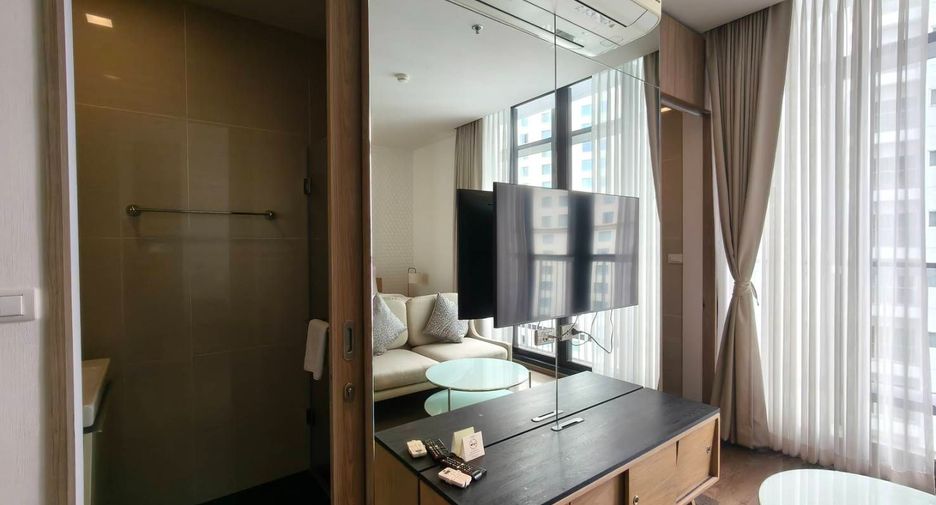 For rent 1 bed condo in Khlong Toei, Bangkok
