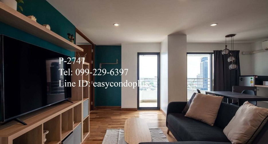 For rent 2 bedrooms condo in Chatuchak, Bangkok